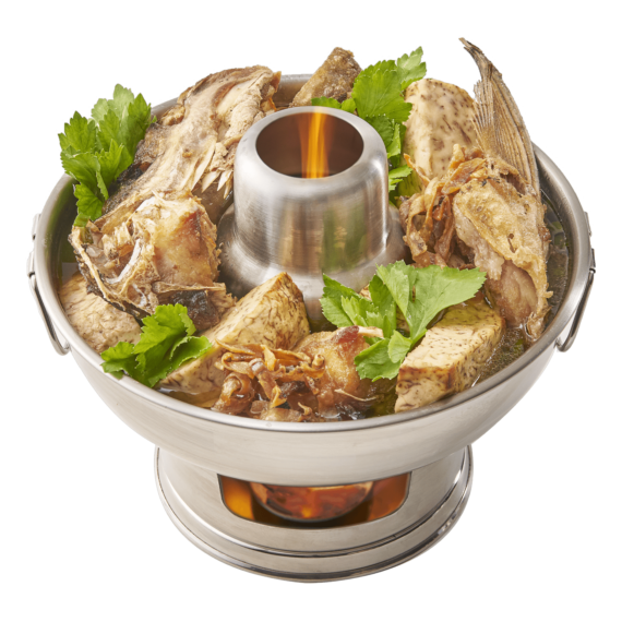 หัวปลาจีนต้มเผือกหม้อไฟ